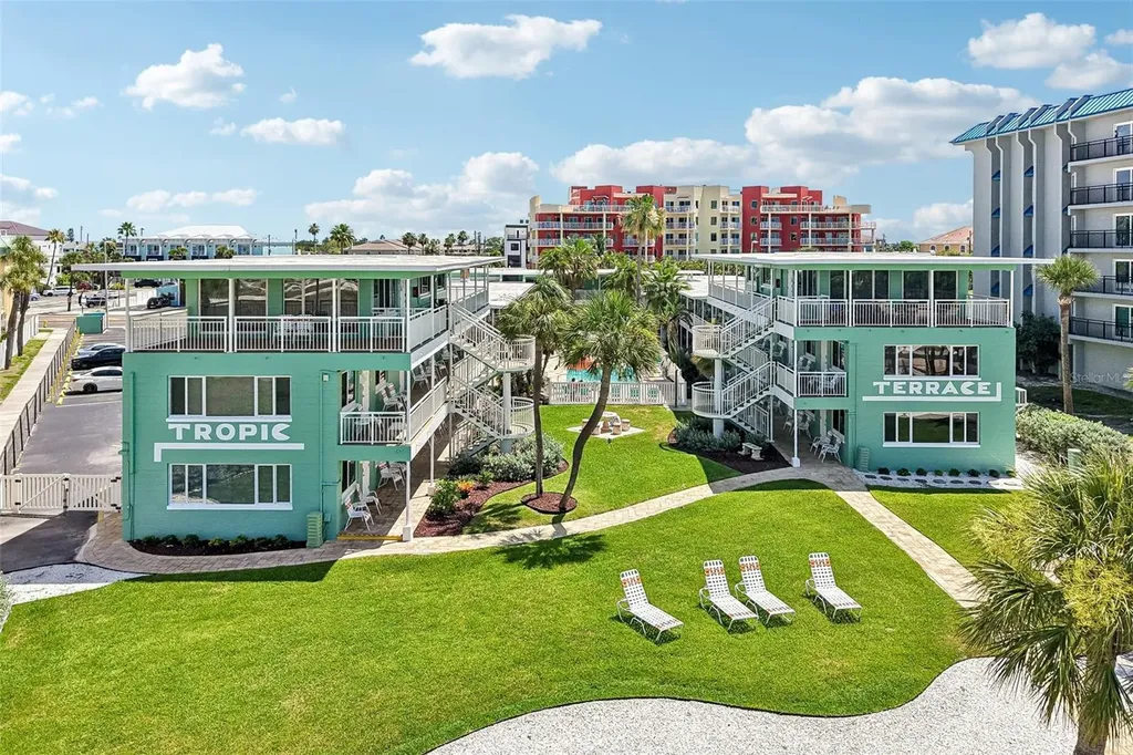 11730 Gulf Boulevard St Petersburg FL 33706