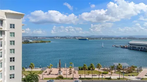 Cond. Capitolio Plaza Street San Juan PR 00901