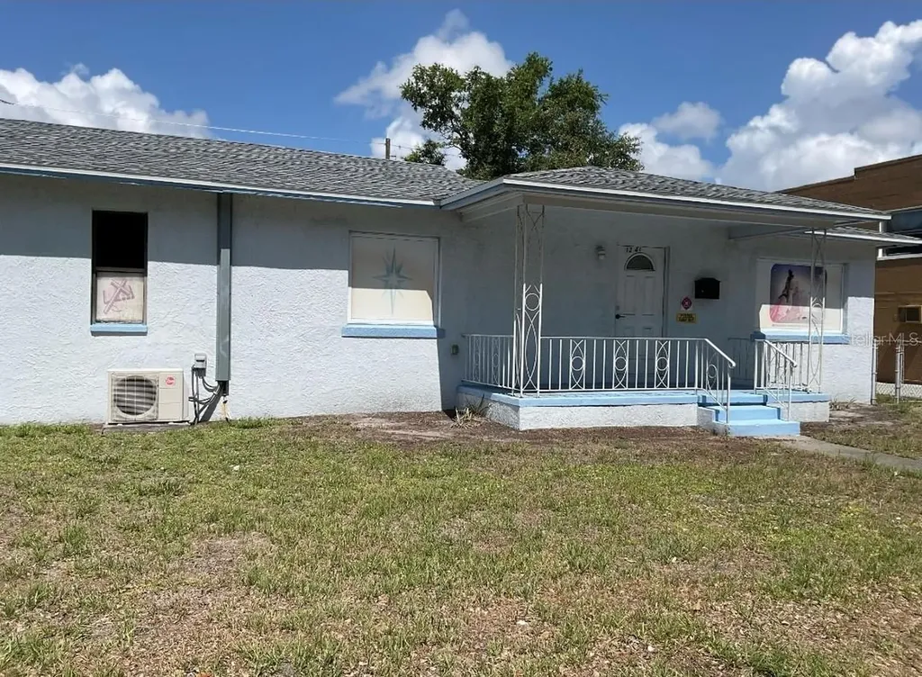 1241 22nd Street S St Petersburg FL 33712