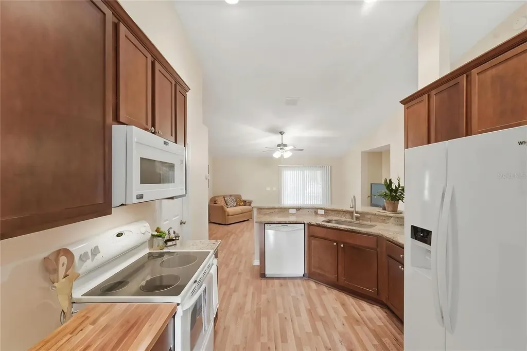 712 Cypress Oak Circle Deland FL 32720