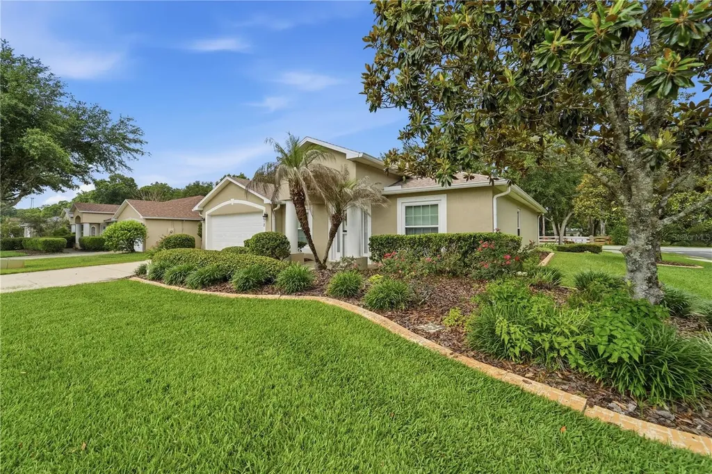 712 Cypress Oak Circle Deland FL 32720