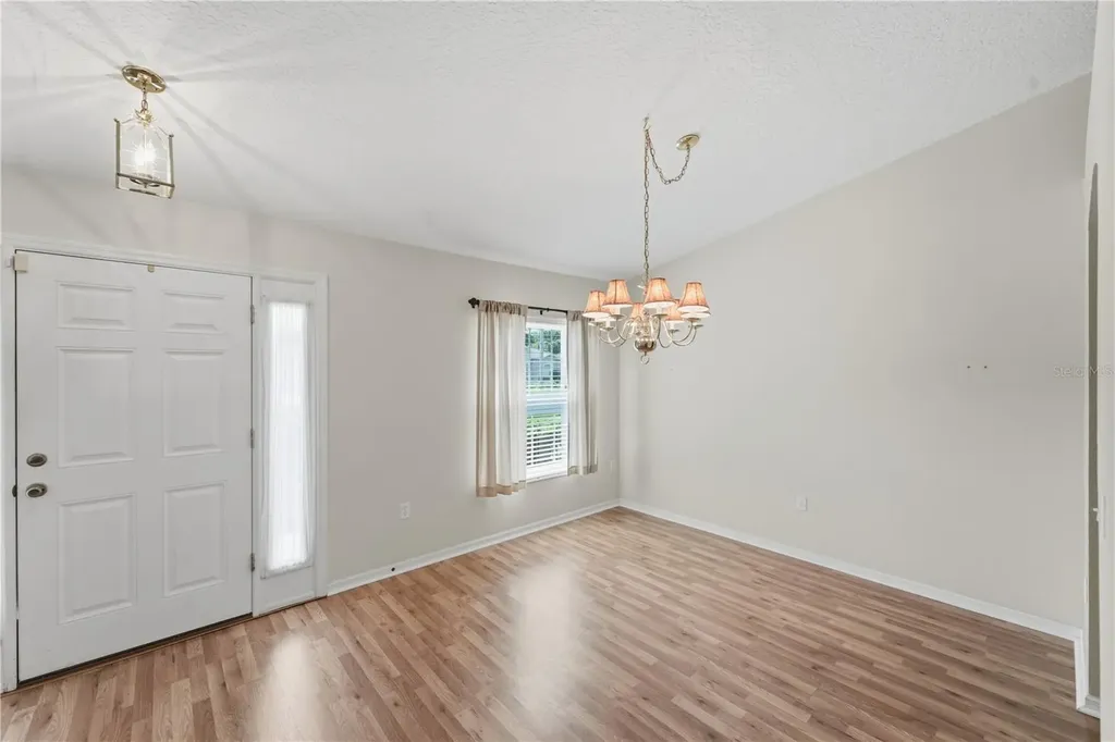 712 Cypress Oak Circle Deland FL 32720