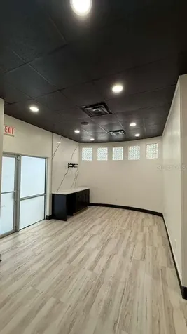 608 S Tampania Avenue Tampa FL 33609