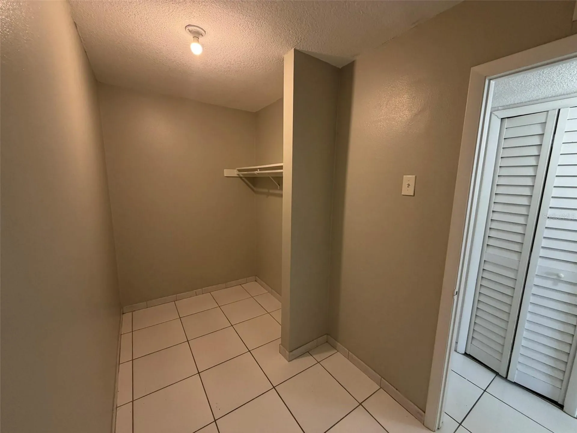 5317 Curry Ford Road Orlando FL 32812