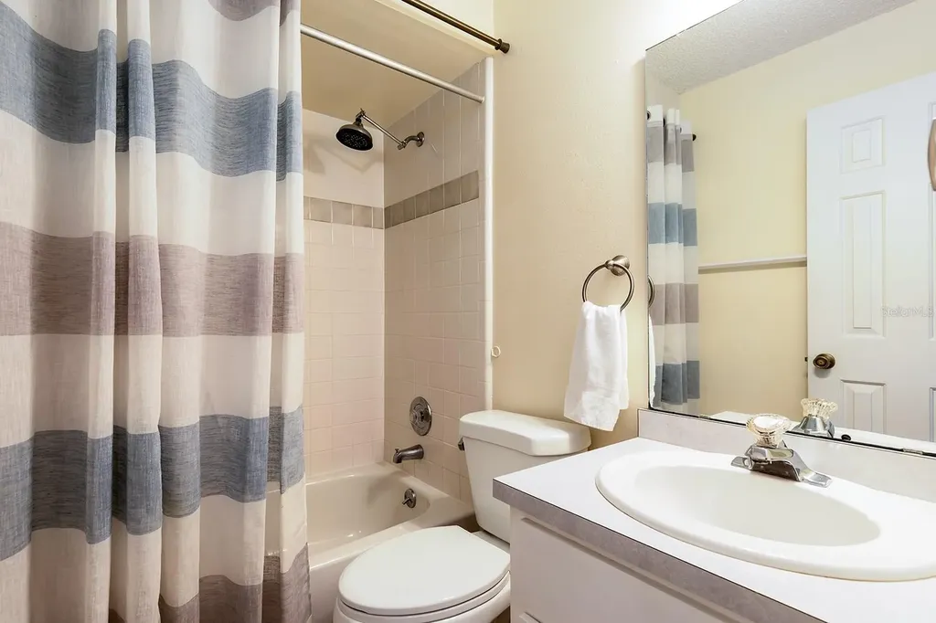 2076 S Parkton Drive Deltona FL 32725