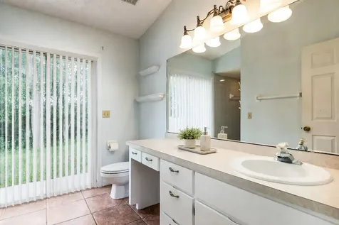 2076 S Parkton Drive Deltona FL 32725