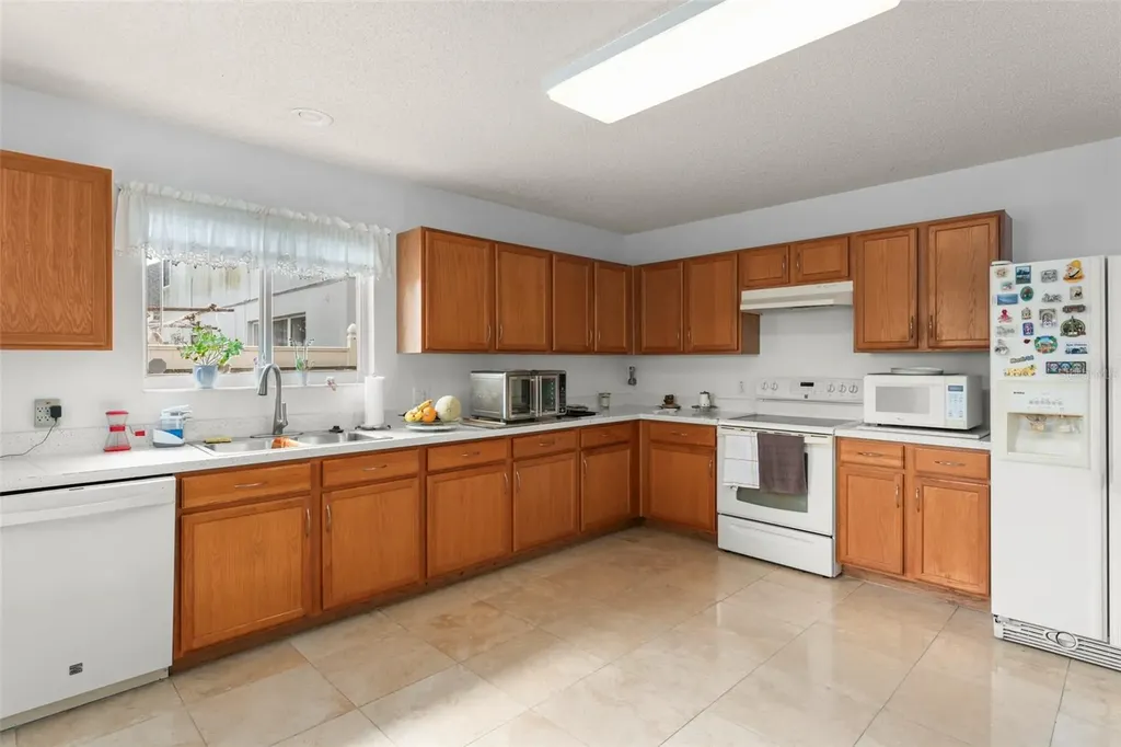11867 Old Glory Drive Orlando FL 32837