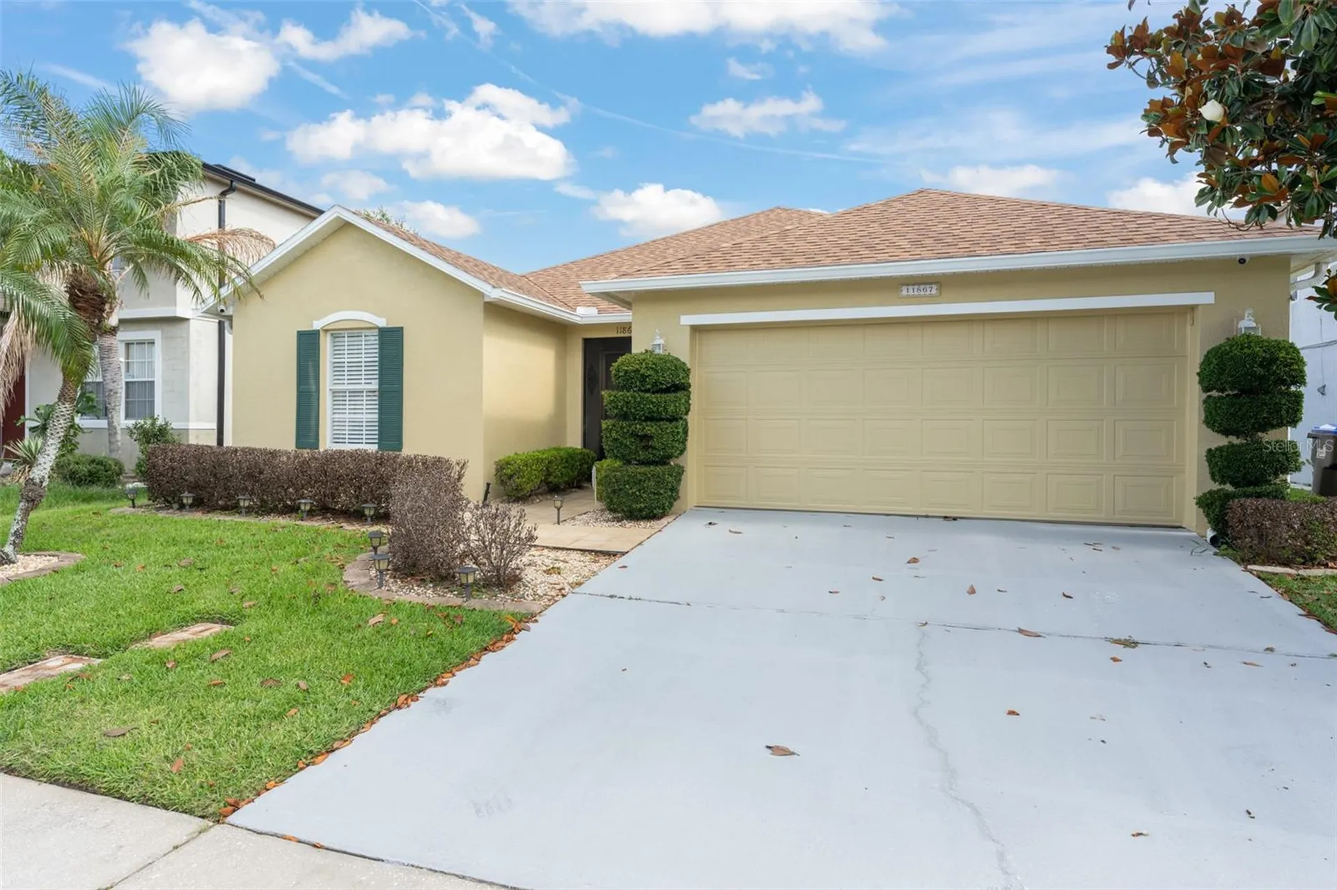 11867 Old Glory Drive Orlando FL 32837