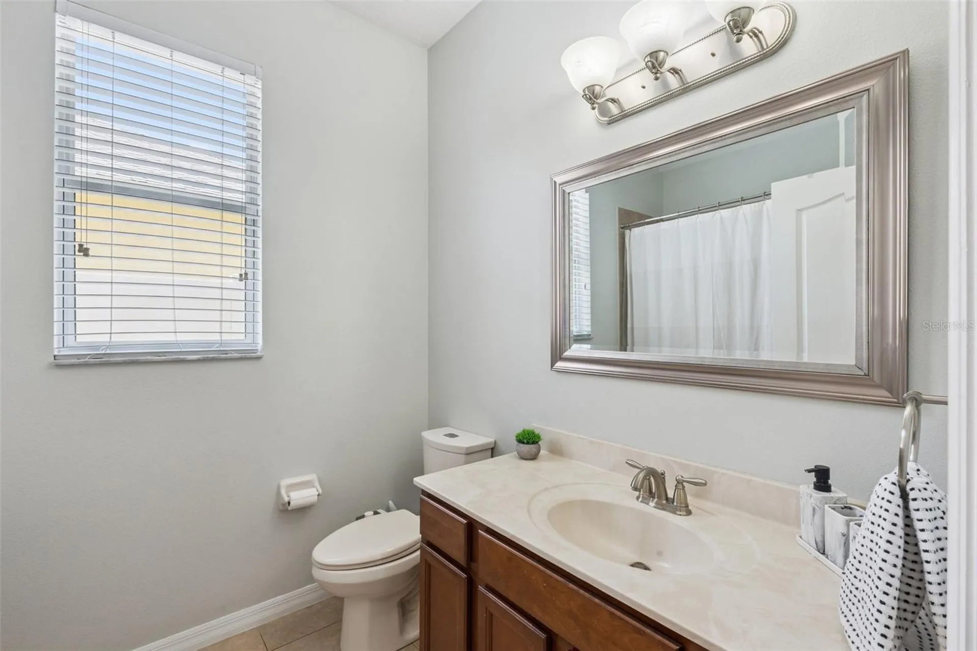 2708 Pepper Lane Orlando FL 32812