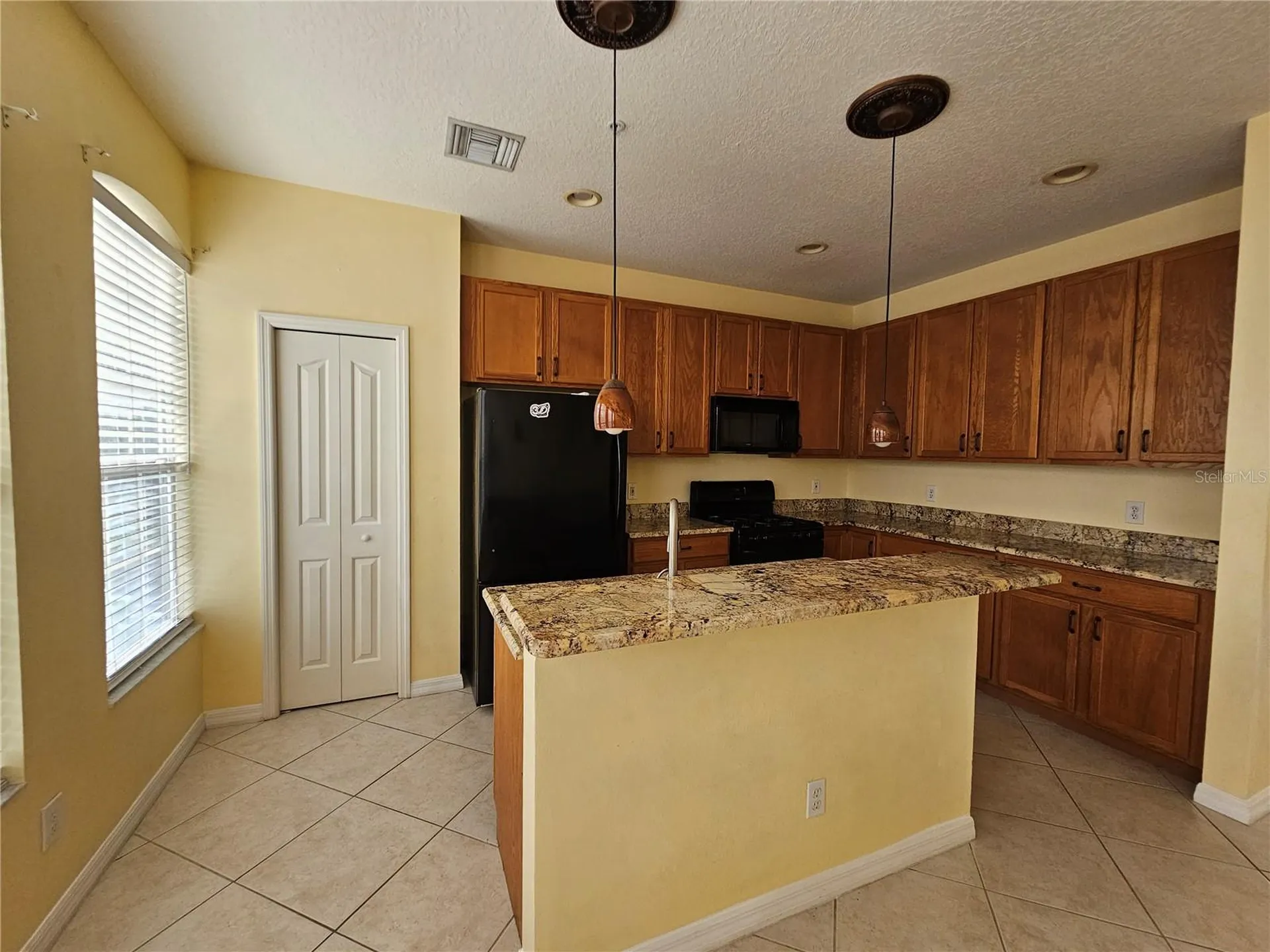 2927 Pointeview Drive Tampa FL 33611