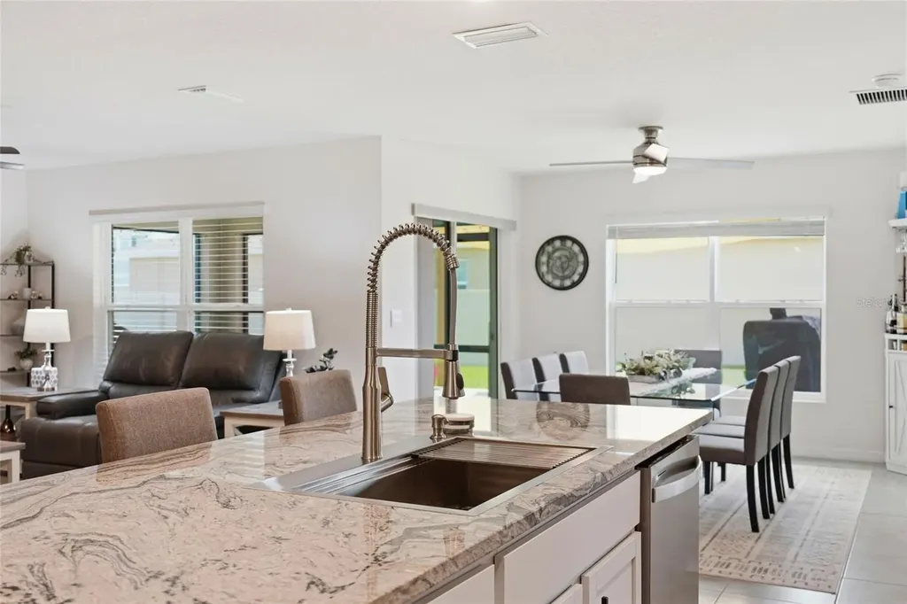 4110 Dovetail Lane Palmetto FL 34221