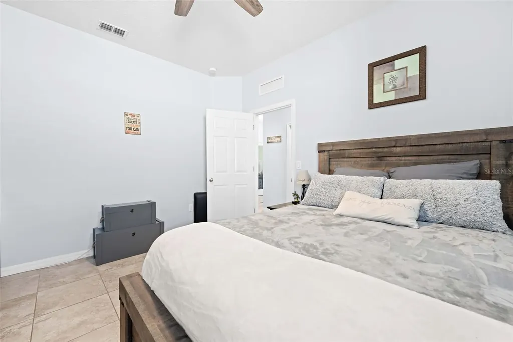 2201 Parrot Fish Drive Holiday FL 34691