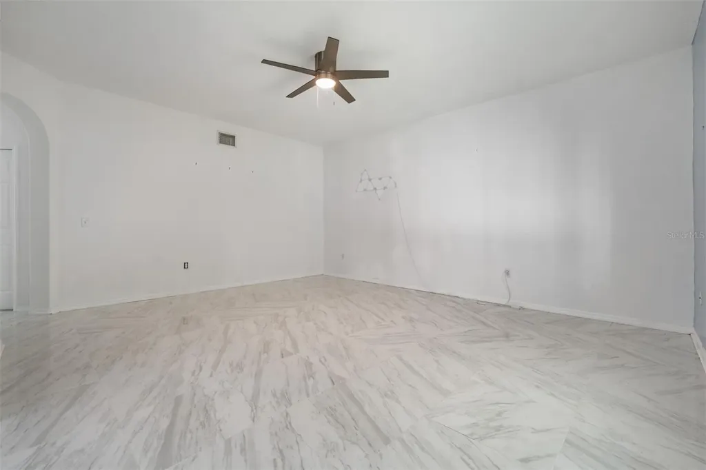 380 Rosalind Lane Oldsmar FL 34677