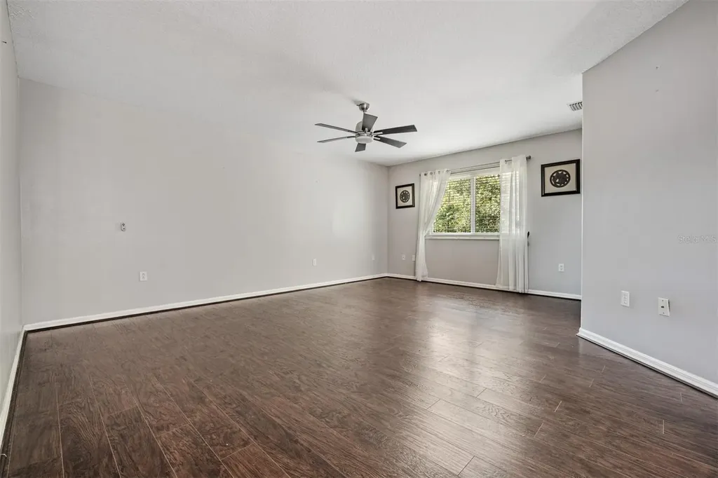 380 Rosalind Lane Oldsmar FL 34677