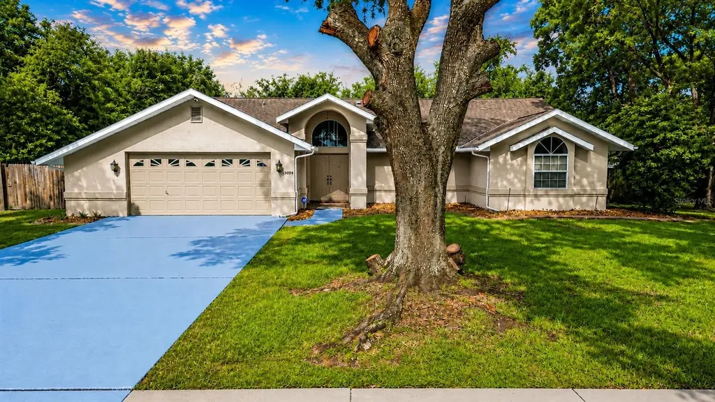 13094 Huntington Woods Avenue Spring Hill FL 34609