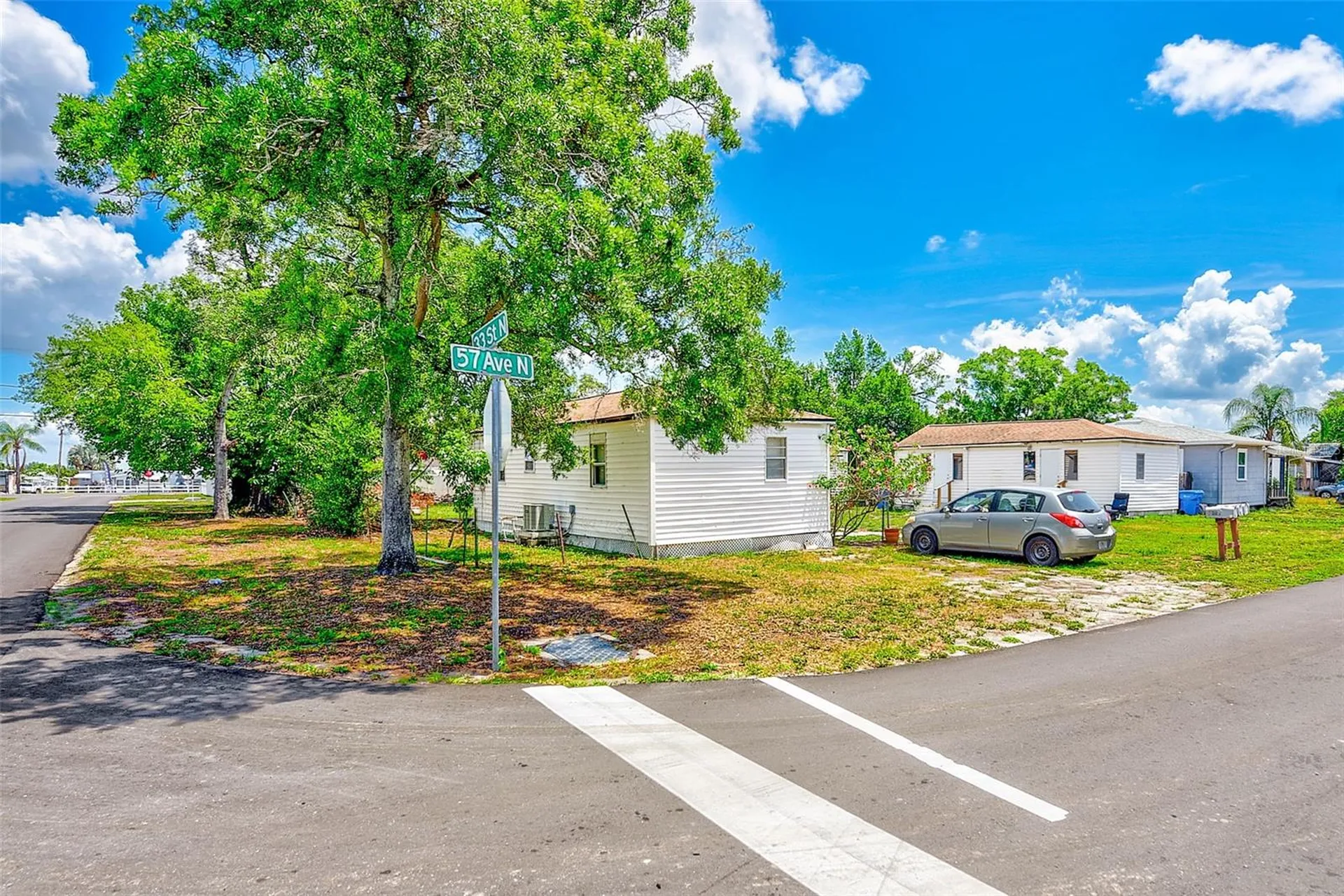 3257 57th Avenue N St Petersburg FL 33714