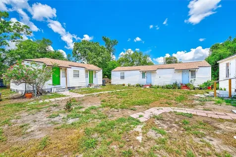 3257 57th Avenue N St Petersburg FL 33714