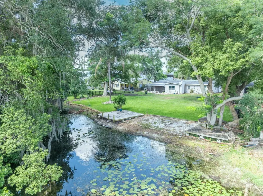 1009 Lake Bell Drive Winter Park FL 32789