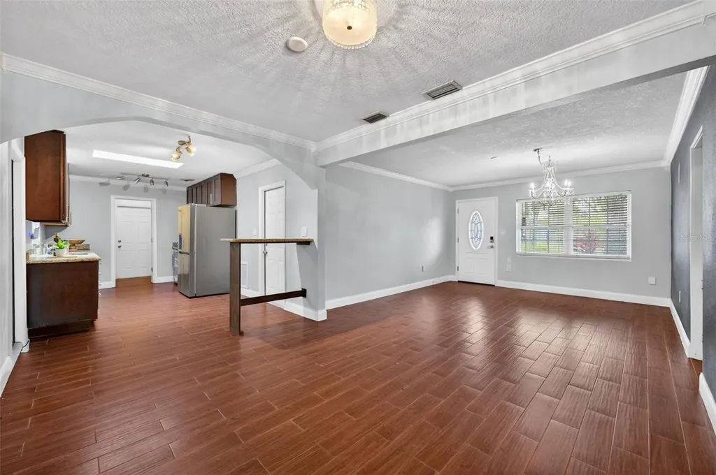 1009 Lake Bell Drive Winter Park FL 32789