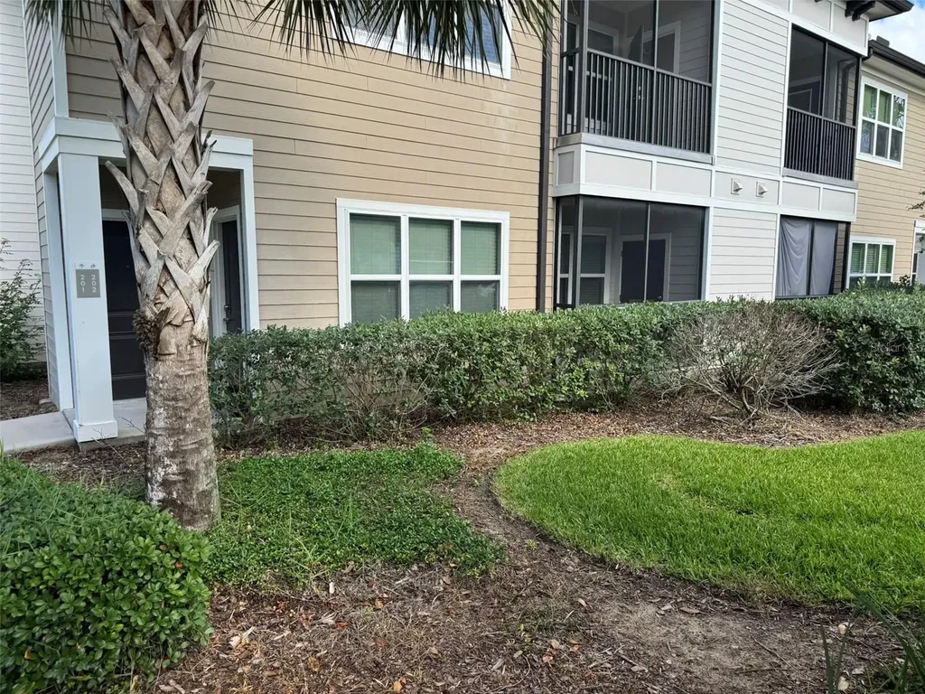 2420 Ann Rou Road Tavares FL 32778