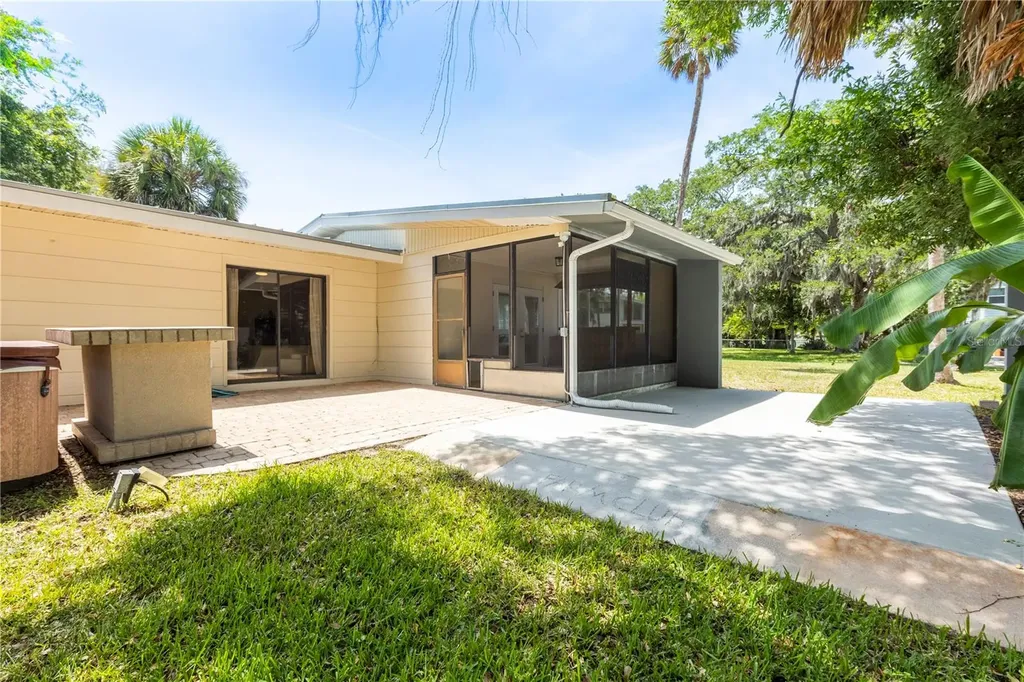 20 Arbor Drive S Ormond Beach FL 32174