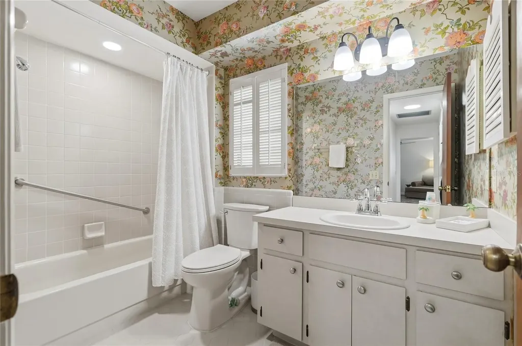 460 Pinehurst Court Winter Haven FL 33884