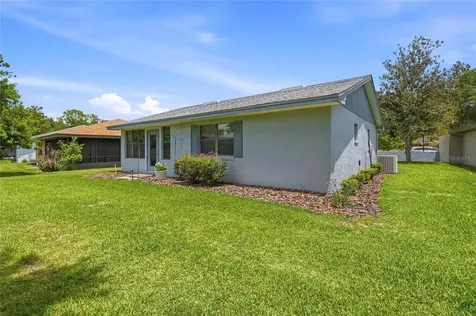 460 Pinehurst Court Winter Haven FL 33884