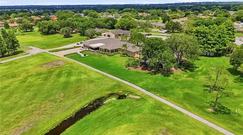 460 Pinehurst Court Winter Haven FL 33884