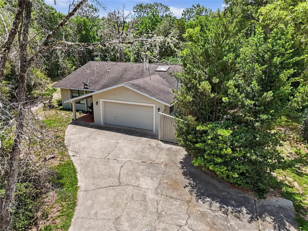 20250 SW 93 Lane Road Dunnellon FL 34431
