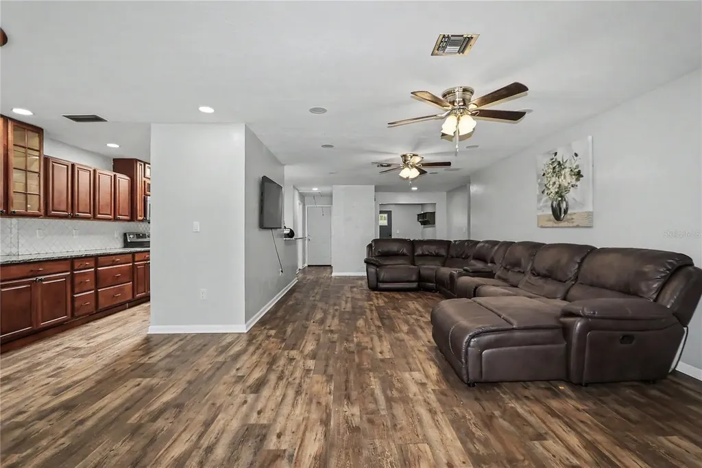 20250 SW 93 Lane Road Dunnellon FL 34431