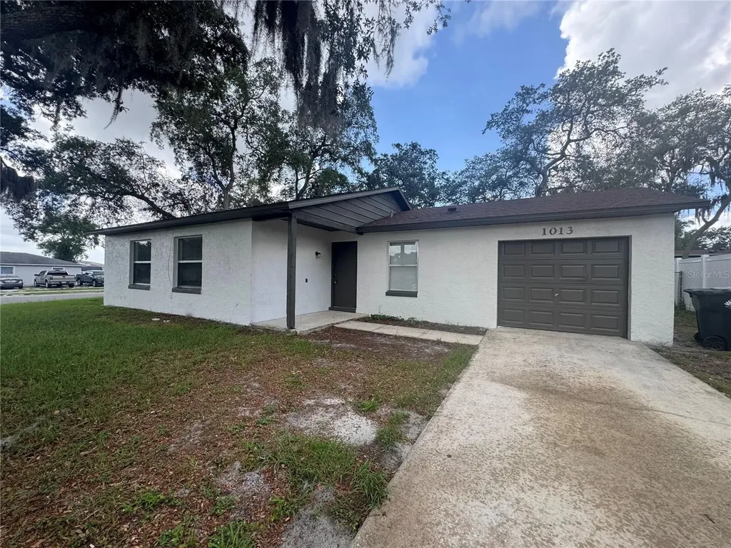 1013 Arizona Court Ocoee FL 34761