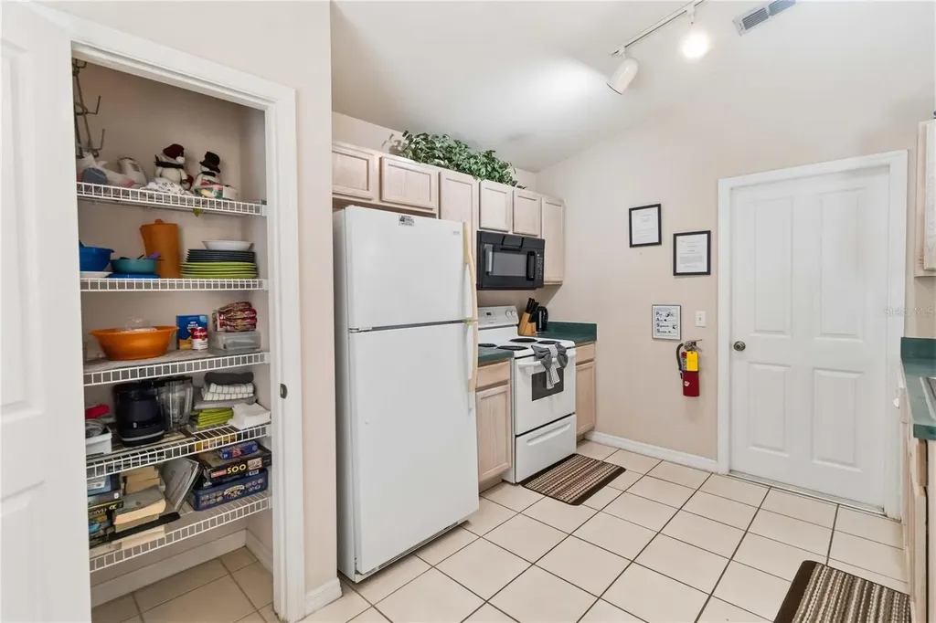 446 Reserve Drive Davenport FL 33896