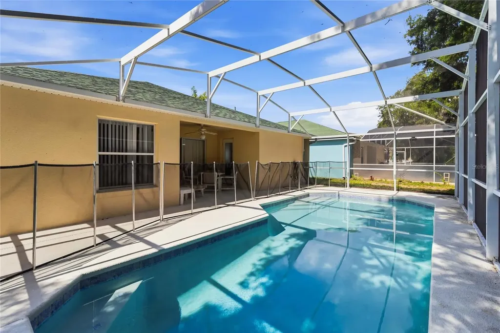 446 Reserve Drive Davenport FL 33896