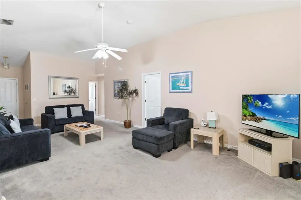 446 Reserve Drive Davenport FL 33896