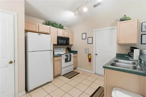 446 Reserve Drive Davenport FL 33896