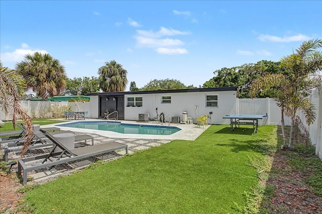 7812 Rideout Road Tampa FL 33619