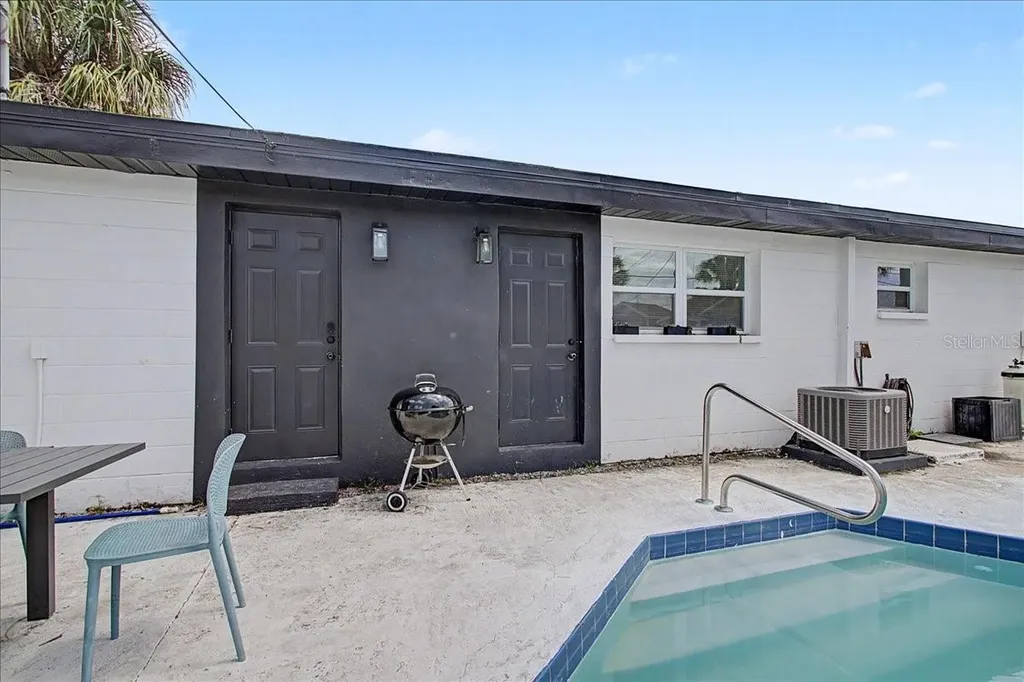 7812 Rideout Road Tampa FL 33619