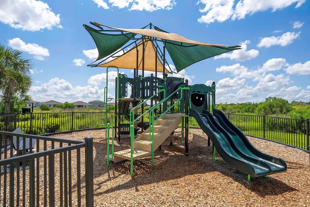 4008 Westwood Fields Loop Plant City FL 33565