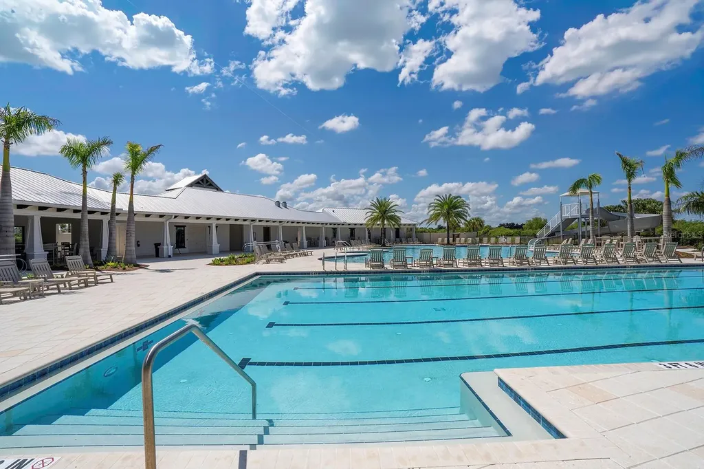 4008 Westwood Fields Loop Plant City FL 33565