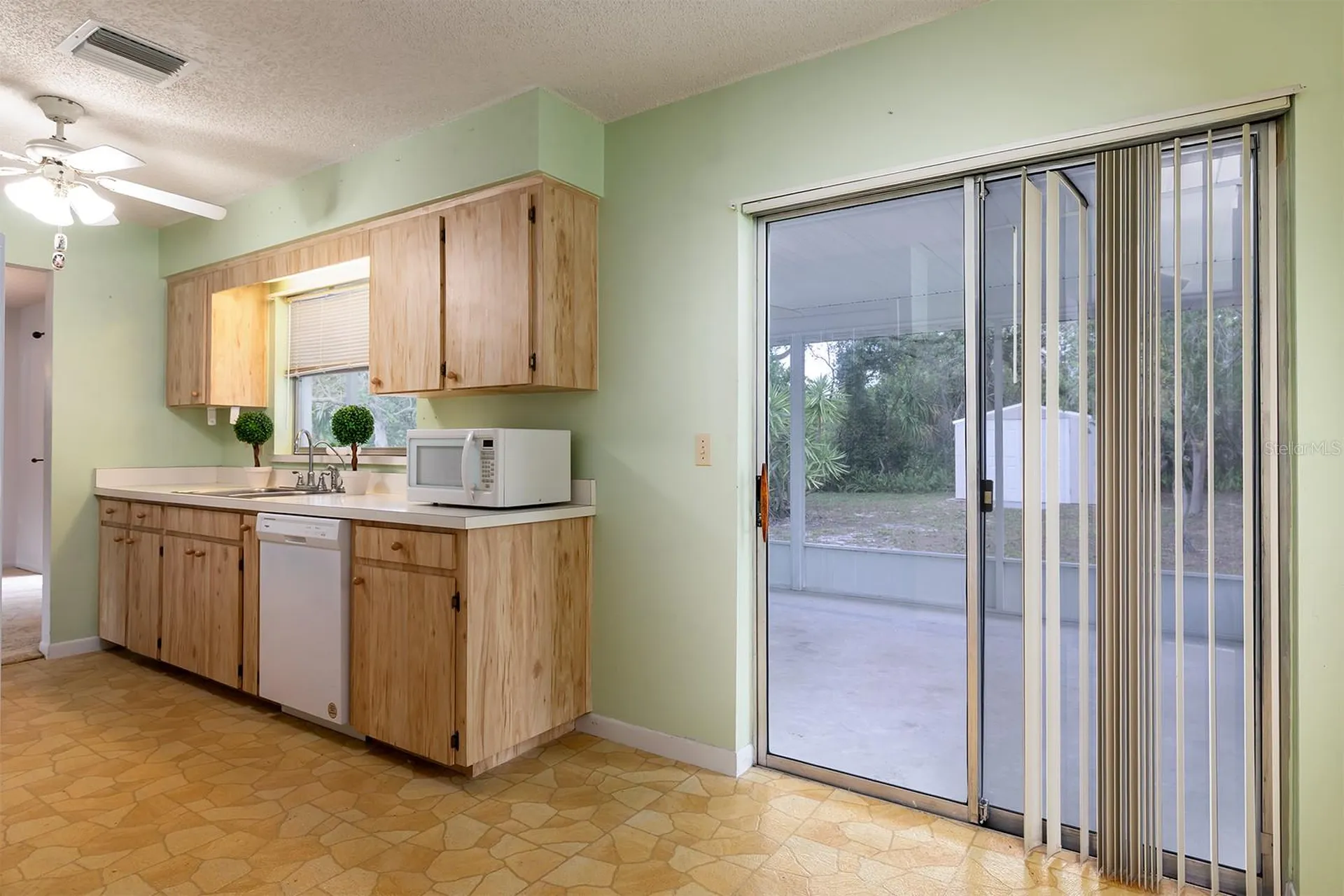 742 Armadillo Drive Deltona FL 32725