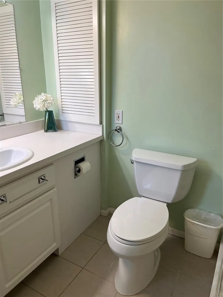 435 S Gulfstream Avenue Sarasota FL 34236
