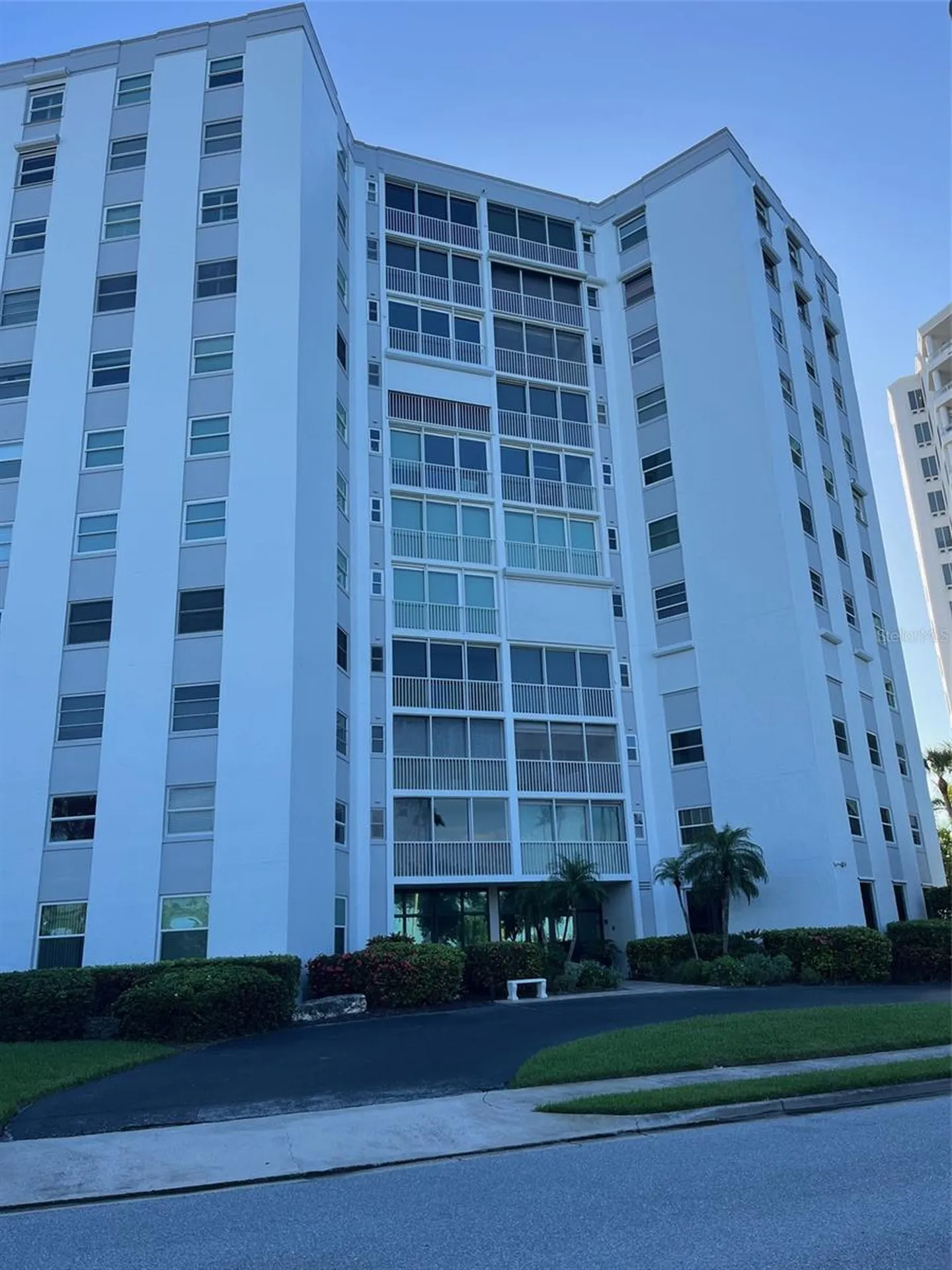 435 S Gulfstream Avenue Sarasota FL 34236