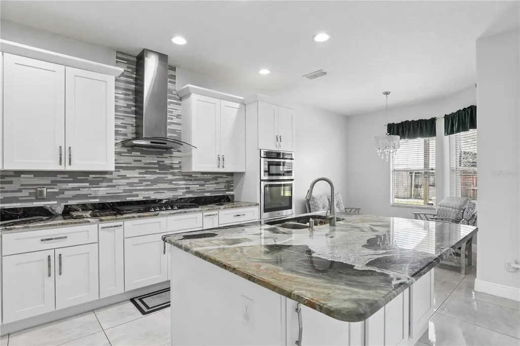 10142 Silmarien Street Orlando FL 32825