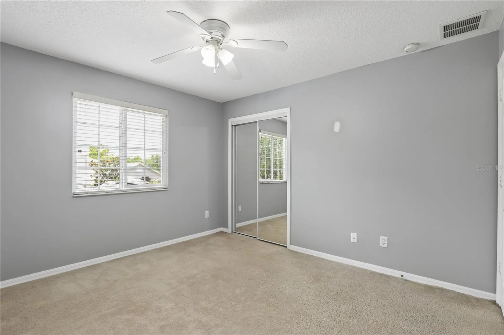 10142 Silmarien Street Orlando FL 32825