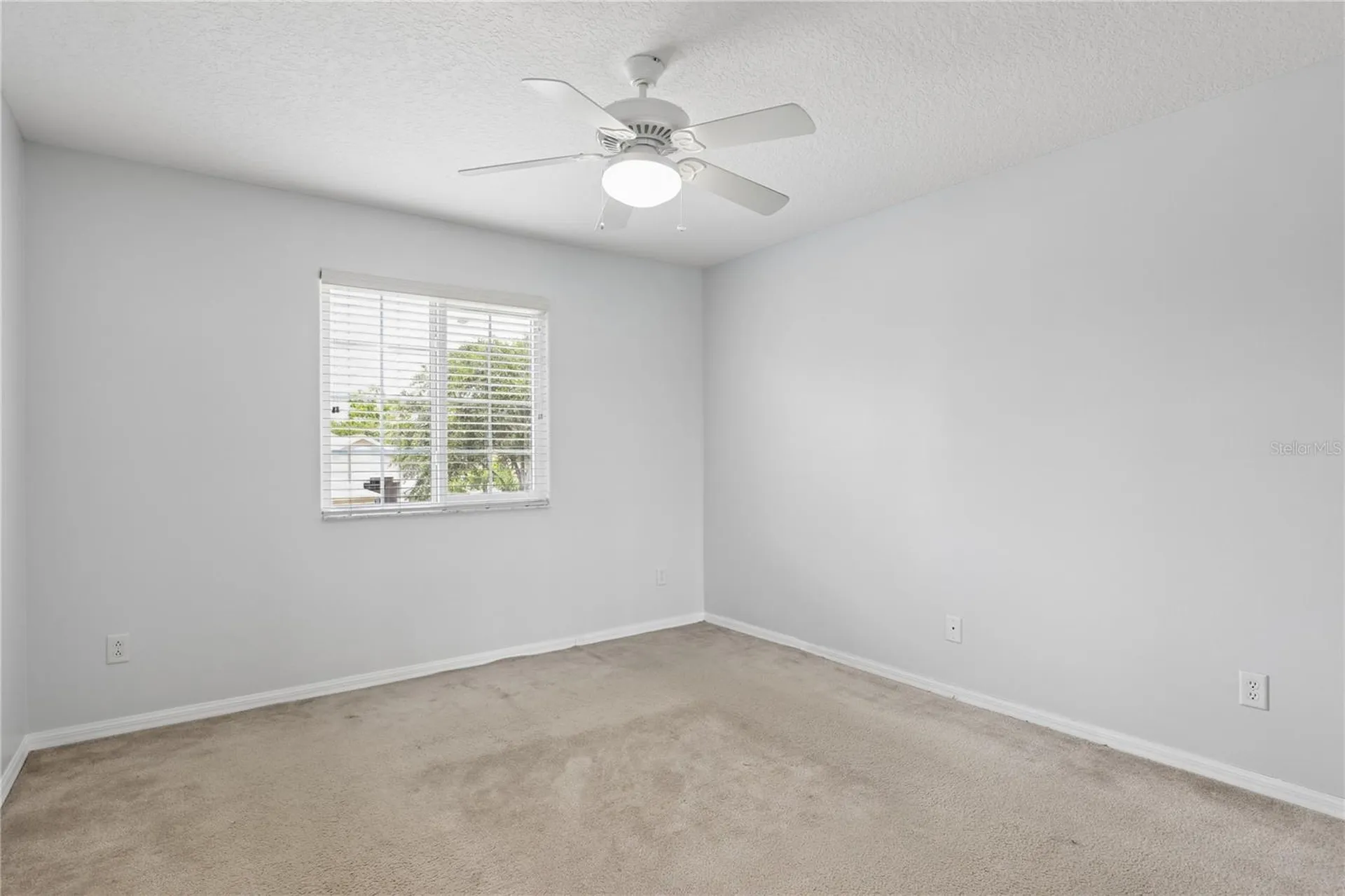 10142 Silmarien Street Orlando FL 32825
