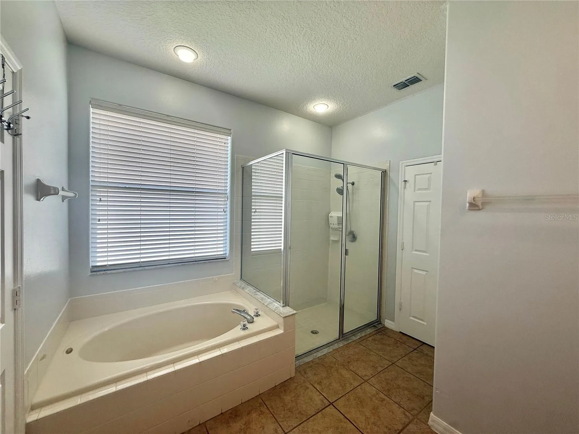 10142 Silmarien Street Orlando FL 32825