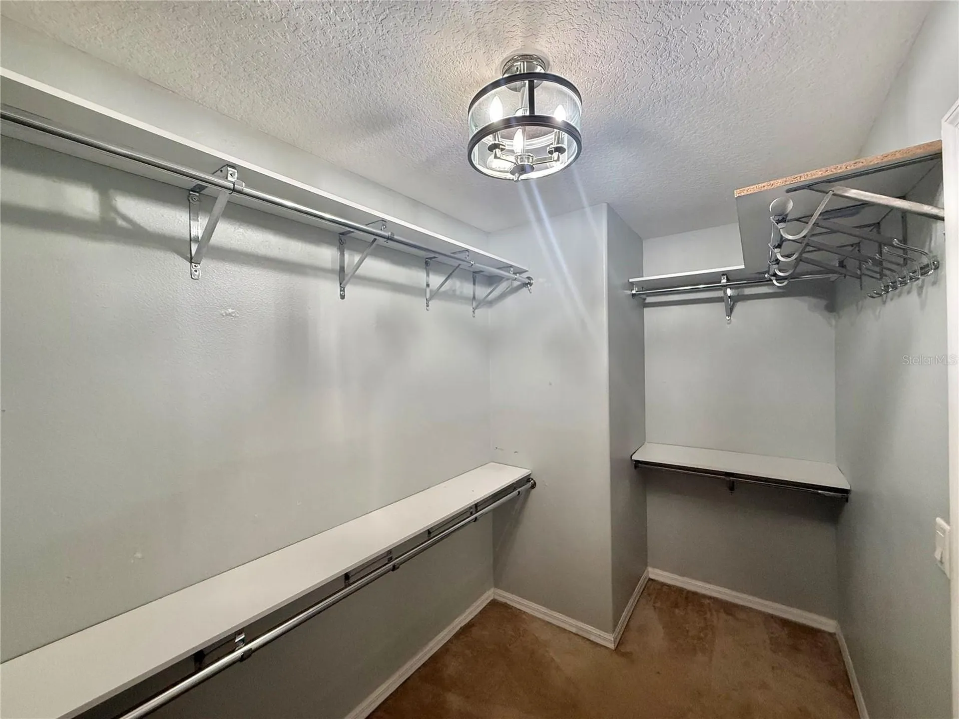 10142 Silmarien Street Orlando FL 32825