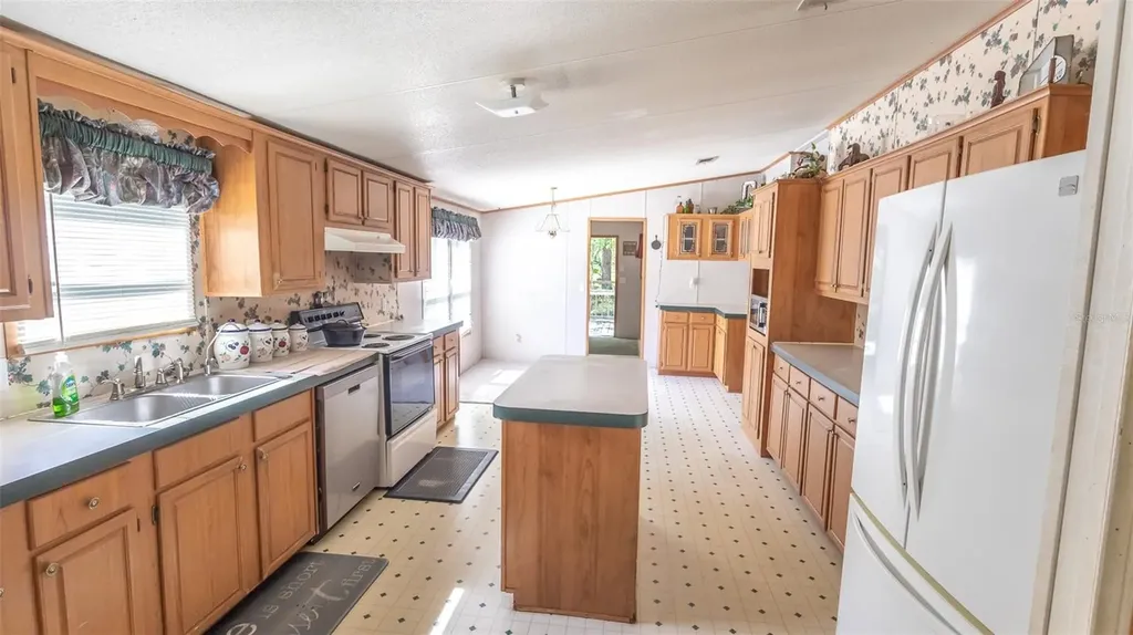 17824 NE 143rd Terrace Waldo FL 32694