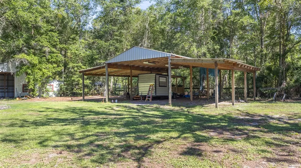 17824 NE 143rd Terrace Waldo FL 32694