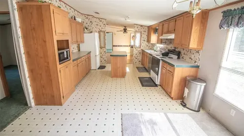 17824 NE 143rd Terrace Waldo FL 32694